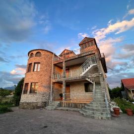 The Cuni Castle