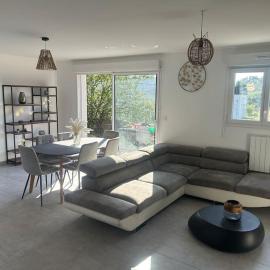 Belle villa avec terrasse