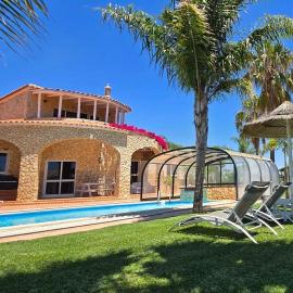 Villa Ania - Private Villa with pool&Jacuzzi, 16 to 40 pax