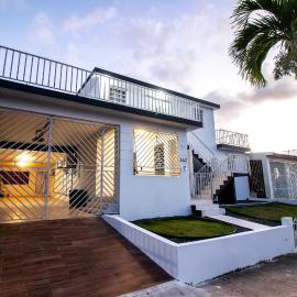 Entire Vacation Home in San Juan - Fits 10