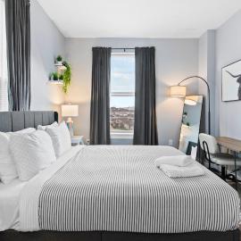 Furnished Apartments near Encore, hotel in Everett