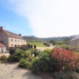 Luxury Barn near Wells - Pool, Gym, hotel in Wells