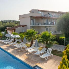 Luca Mare, hotel sa Gouvia