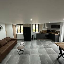 Maison de charme, pierres blanches, SPA Jaccuzi