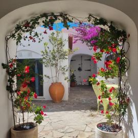 Castle House and Beach: Sines'te bir otel