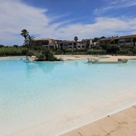 Magnifique appartement aux marines de Gassin, hotell i Gassin
