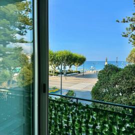 Uno sguardo sul mare