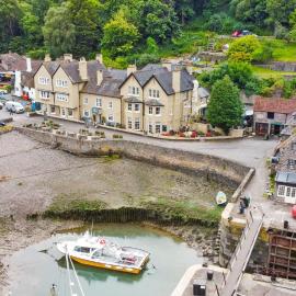 Harbour House Apartment Porlock Weir, hotel in Porlock