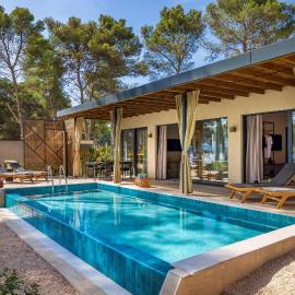 PLACES Hvar Villas by Valamar – hotel w mieście Stari Grad