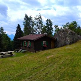 Chalet Al Sasso da Pino, Telve Ospitar，Telve的飯店