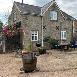 The Bothy at Oak Farm, hotel em Usk