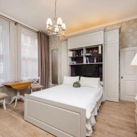 Charming Chelsea Studio Your Cozy Urban Retreat