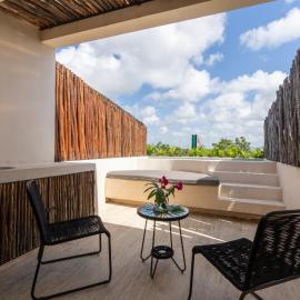 Sapphire - 2 floors condo with private roof and pool & beach club access