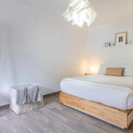 Cozy Retreat with Patio Near Sintra by LovelyStay