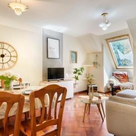 Canfranc Home: Canfranc-Estación'da bir otel