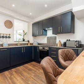 The Tides, 3 bed house Morecambe，位于莫克姆的酒店
