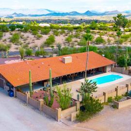The Team Ropers Ranch House, hotel di Wickenburg