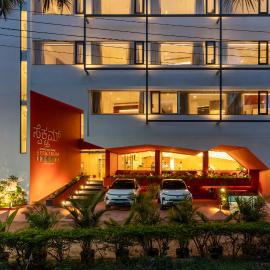 Spektrum Hotel - Bengaluru Airport, Hotel in Bangalore