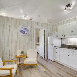 Cozy Picayune Tiny Home Rental ~ 4 Mi to Downtown!, hotel Picayune-ban