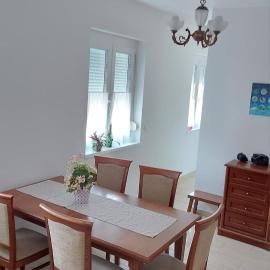 Hortenzia Apartman, Hotel in Tab