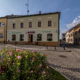 Penzion a restaurace U Vladaře, hotel a Toužim