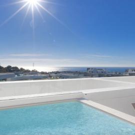 Exclusive sea view townhouse with private plunge pool in La Valvega, La Cala de Mijas