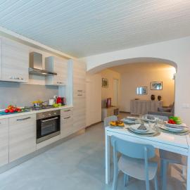 Nonna Sandrina in Monferrato hills - Happy Rentals, hotel a Garbagna