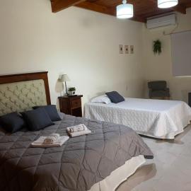 Oc temporarios, hotel in Paso de los Libres