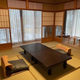 金沢湯涌温泉湯の出, hotelli kohteessa Kanazawa