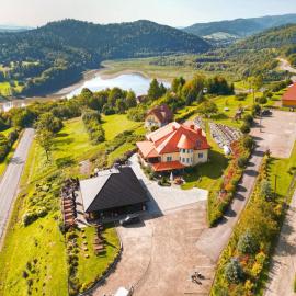 Belweder Bieszczady โรงแรมในโวลโคเวยา