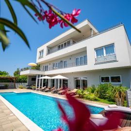 Villa Chillax Inn
