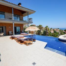 Villa Aya Barca