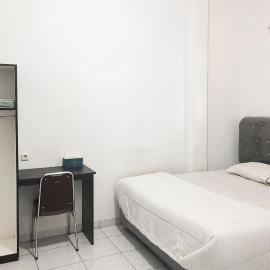 RedDoorz Syariah at Naufal Residence Sarolangun – hotel w mieście Sarolangun