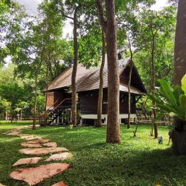 Hom Klin Paa หอมกลิ่นป่า, Hotel in Kanchanaburi