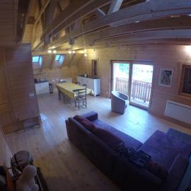 2eme étage de 85m2 d'un chalet, hotel in Ancelle