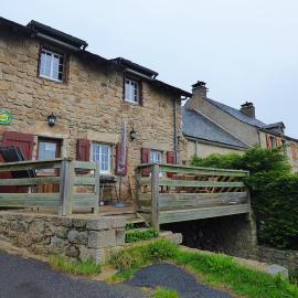 Village de gîtes de Sainte-Lucie, hotel sa Sainte-Lucie