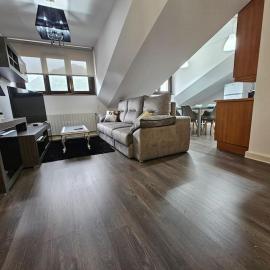 R2R - Ático moderno Cabañaquinta - 21A03, hotel din Aller
