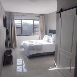 160 On Townsend Guesthouse