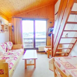 Studio cabine 4 personnes aux Saisies, centre proche - FR-1-594-145