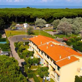 Villetta Dino, hotel in Vada