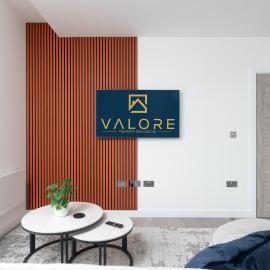 Modern Flat with Parking - Last Min Deals Available, hotel v mestu Bletchley