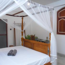 Oshans Home - Guest House - Polhena