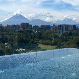 DN2A-Great location with patio and pool