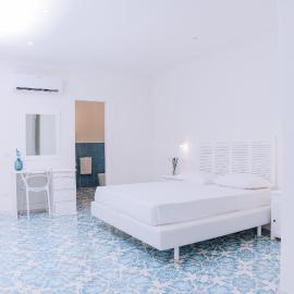 Omare Apartments