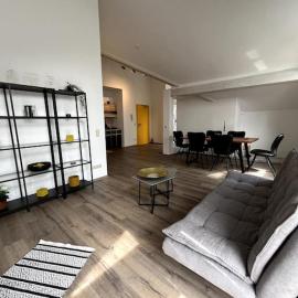 Moderne Wohnung mit Dachterrasse