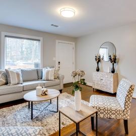 6 Mi to Dtwn Atlanta! Pet-Friendly Home w/ Yard