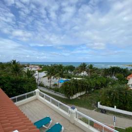 2 BR & 1WR Suite at Villa Costa Verde near Playa Cofresi, Puerto Plata with a pool, balcony, and a rooftop terrace, hotel v destinaci San Felipe de Puerto Plata