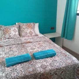 Habitación matrimonial con baño, hotell i Archidona