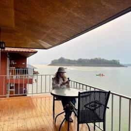 Phupai Lake Resort, khách sạn ở Ban Wang Khun Knachen