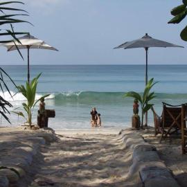 JJ Beach Resort & JJ Seafood